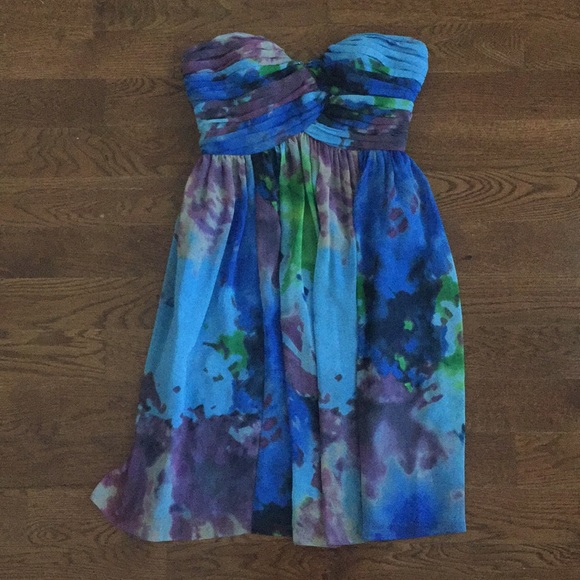 Donna Morgan Dresses & Skirts - Strapless Watercolor Floral Dress